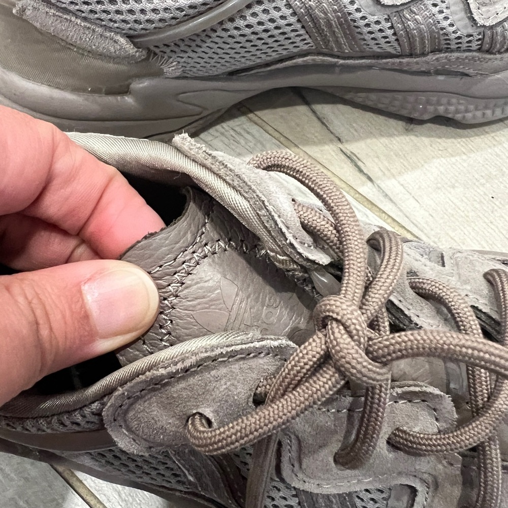 Adidas ozweego - Picture 4 of 5